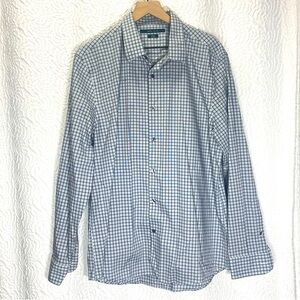 PERRY ELLIS Plaid Non Iron Button Down Long Sleeve Shirt
